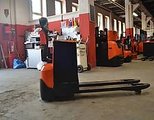 BT LWE 180 // 976 Std. / sehr guter Zustand