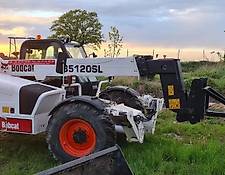 Bobcat telehandler T35120SL